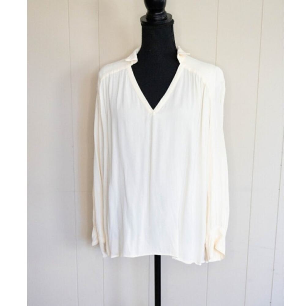 Gerard Darel Ivory Long Sleeve Cowl Neckline Size 40 Ladies Blouse